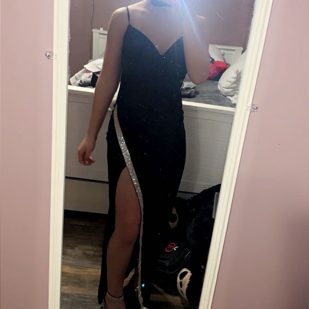 STUNNING PROM DRESS